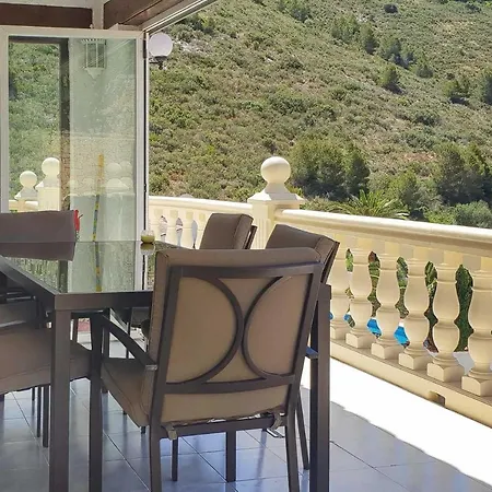 Taransay Villa